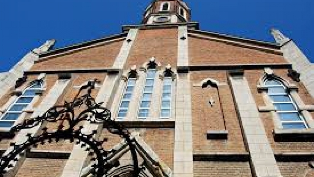Проверяват храмовете преди Великденските празници