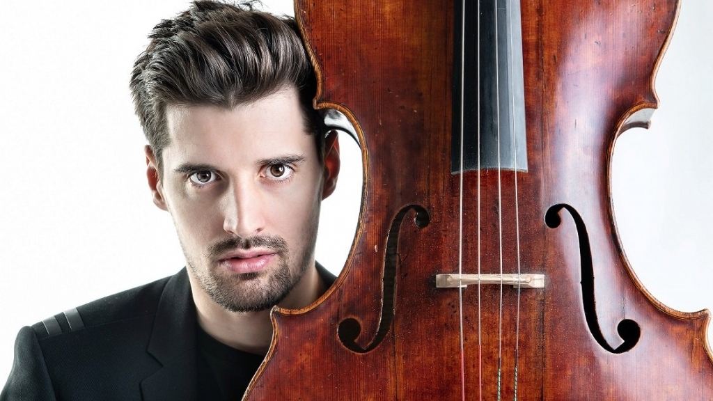 Гледайте Luka от 2Cellos с концертно изпълнение на "L’Estate (Summer) Op.8 No.2 in G minnor - III. Presto" на Вивалди
