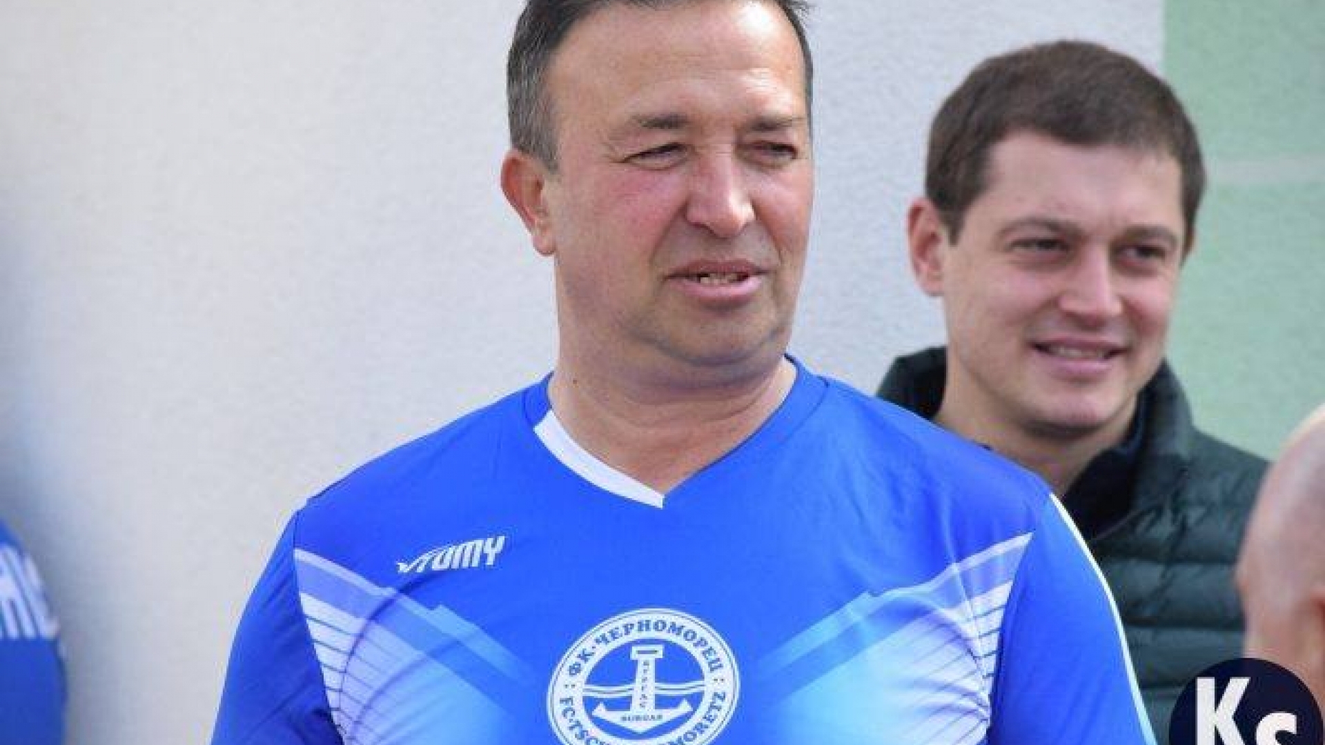 Благотворителен мач „Фенове срещу футболисти“ 