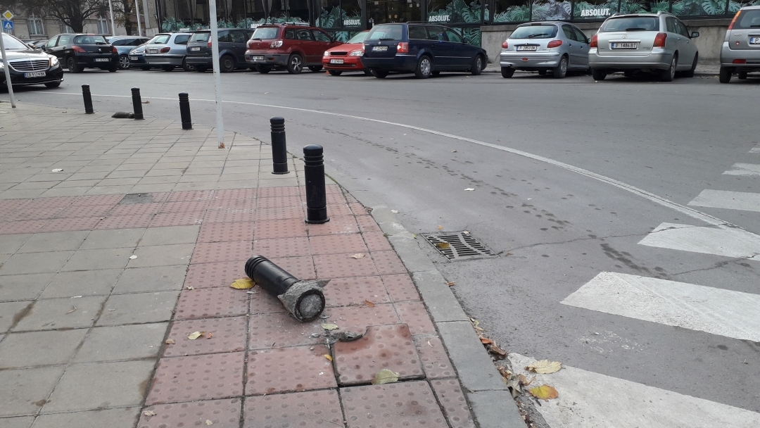 Нова вандалска проява в центъра на Русе