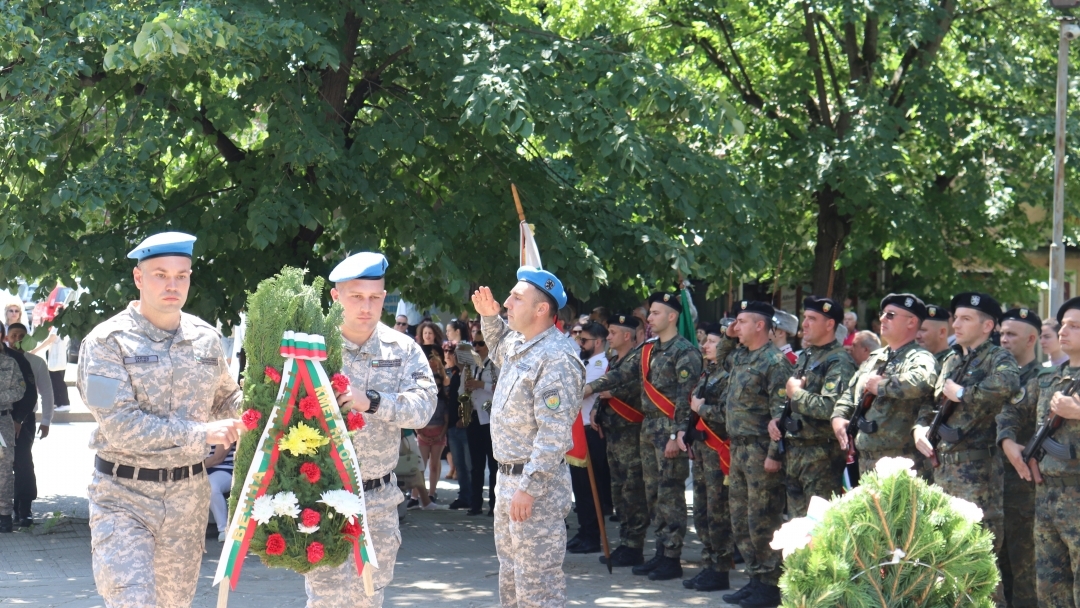 Русе отбеляза 147 години от гибелта на Ботев
