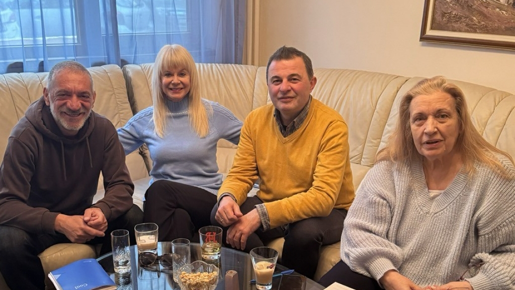 „ПРОДАВАЧ НА НАДЕЖДА” – документален филм, посветен на артиста Николай Николаев – Бате Николай