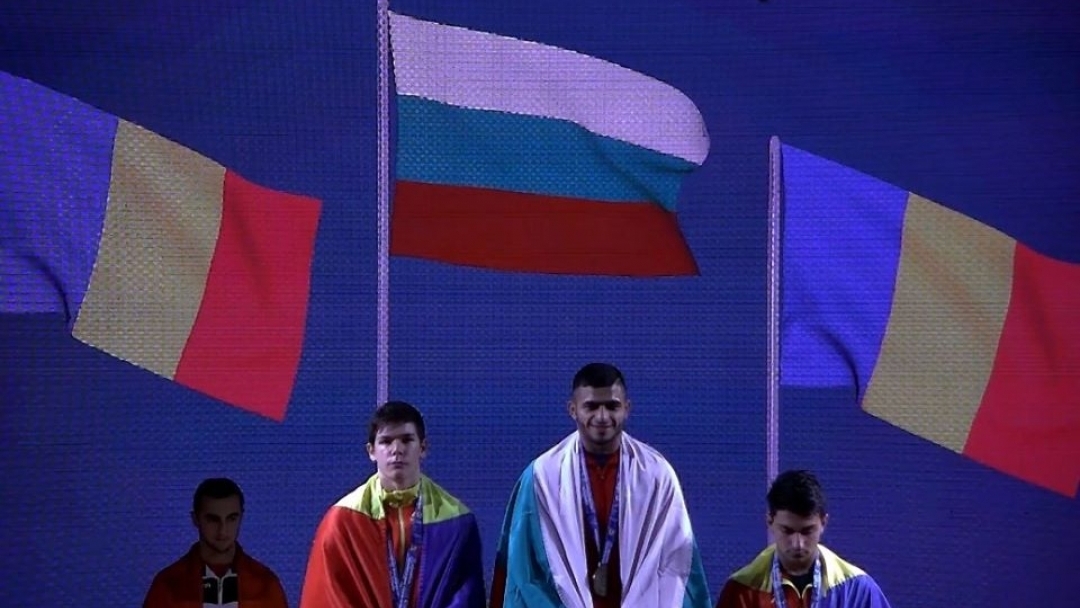 Русенски щангист в битка за олимпийска квота на турнир в Иран