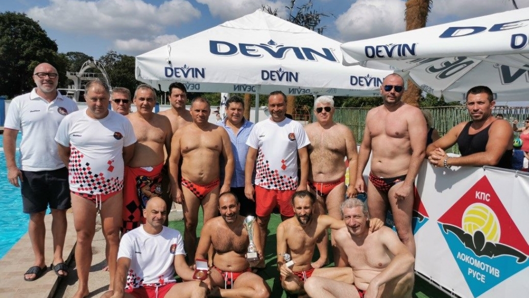 Международен турнир по водна топка за ветерани започва днес в Русе